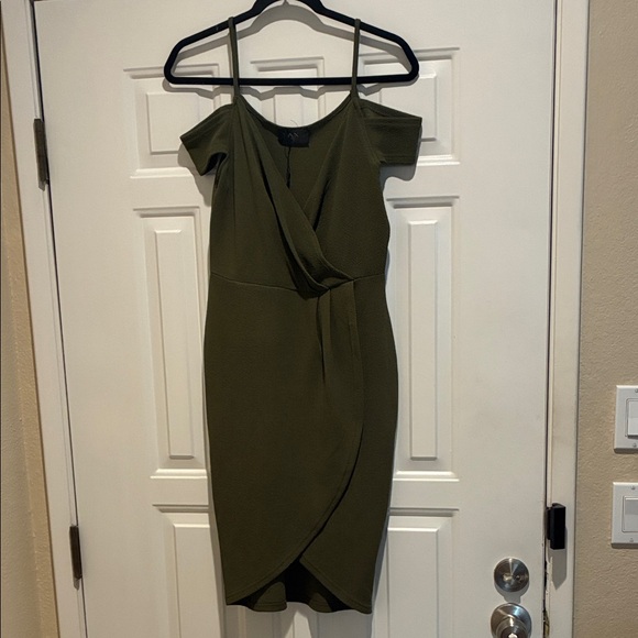 AX Paris Olive Green faux wrap  Dress - Picture 1 of 2